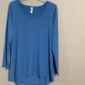 LuLaRoe Lynnae top